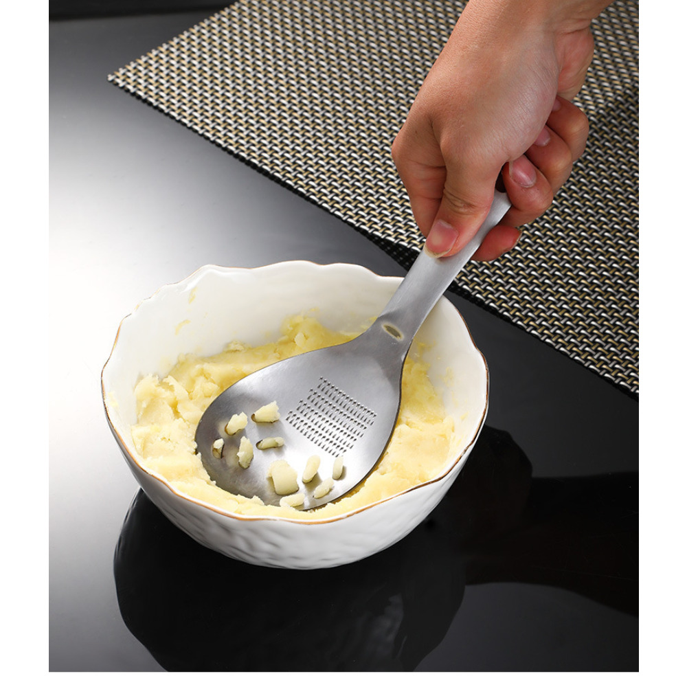 Stainless Steel Grinding Spoon - Baby Food Strainer 评论和价格