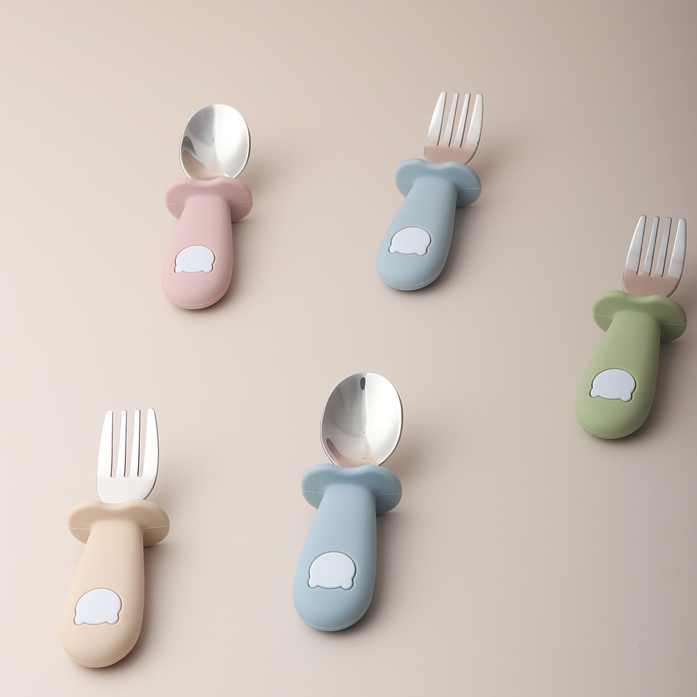 Baby Panda Shape Silicone Spoo - Baby Food Lunch 评论和价格
